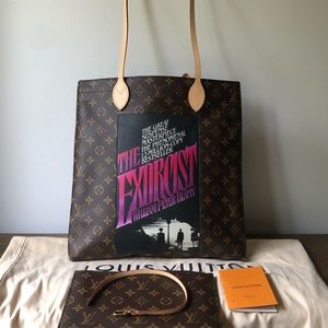 NEW Louis Vuitton Carry It Bag